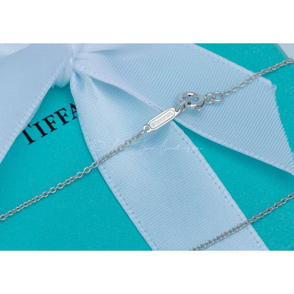 Tiffany & Co. Vintage Bow Necklace Ribbon Knot Pendant in Silver on a 16" Chain - Picture 4 of 9